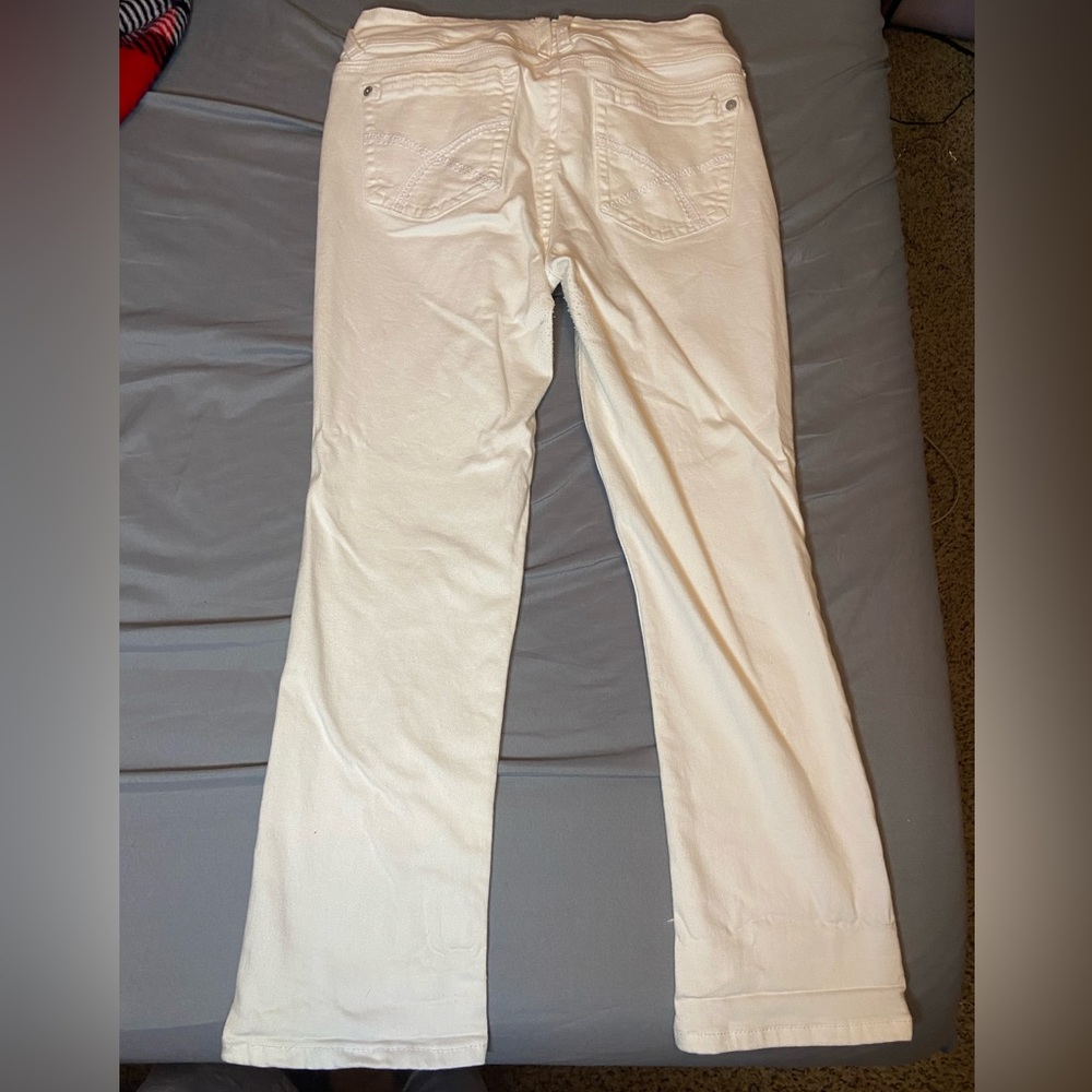 Skinny White Capris Size 11 - Picture 2 of 2